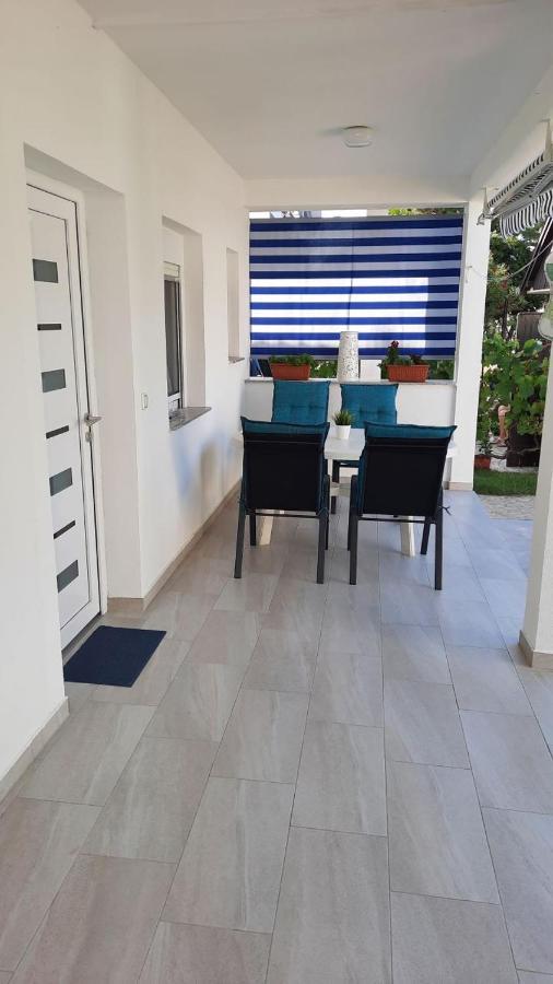 Apartmani Popovic Nin Exterior foto