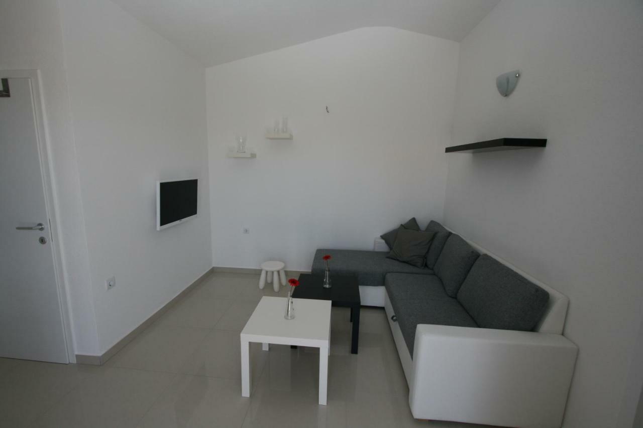 Apartmani Popovic Nin Exterior foto